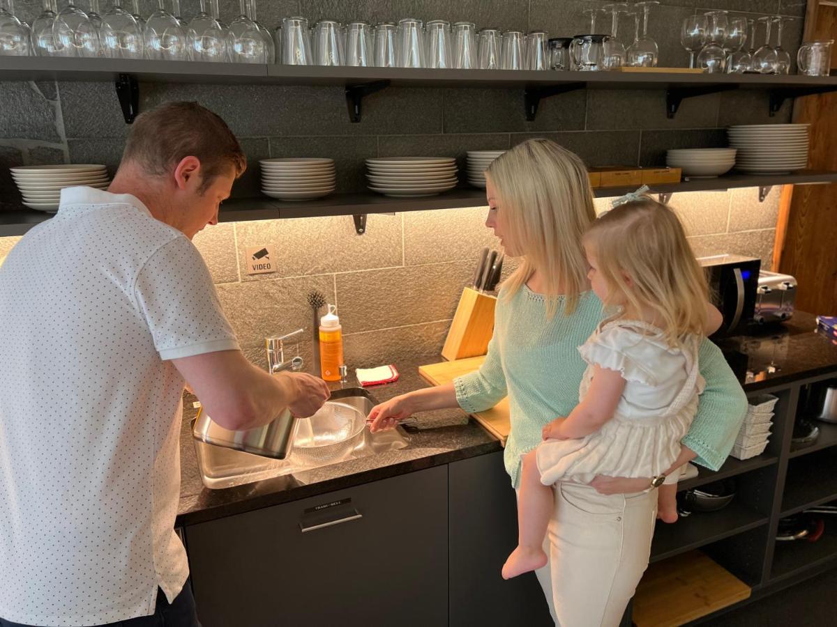 Spannort Family Home With Common Kitchen And Self Check-In Engelberg Eksteriør billede